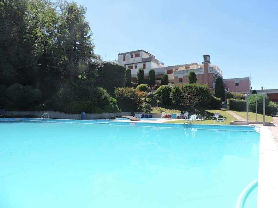 Appartamento E Piscina Peschiera Peschiera del Garda