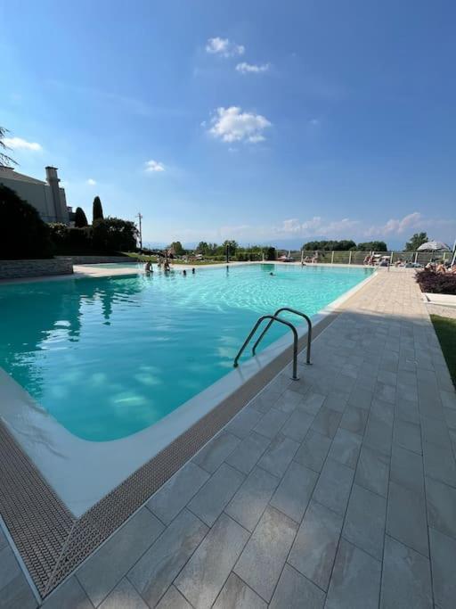 E Piscina Peschiera *